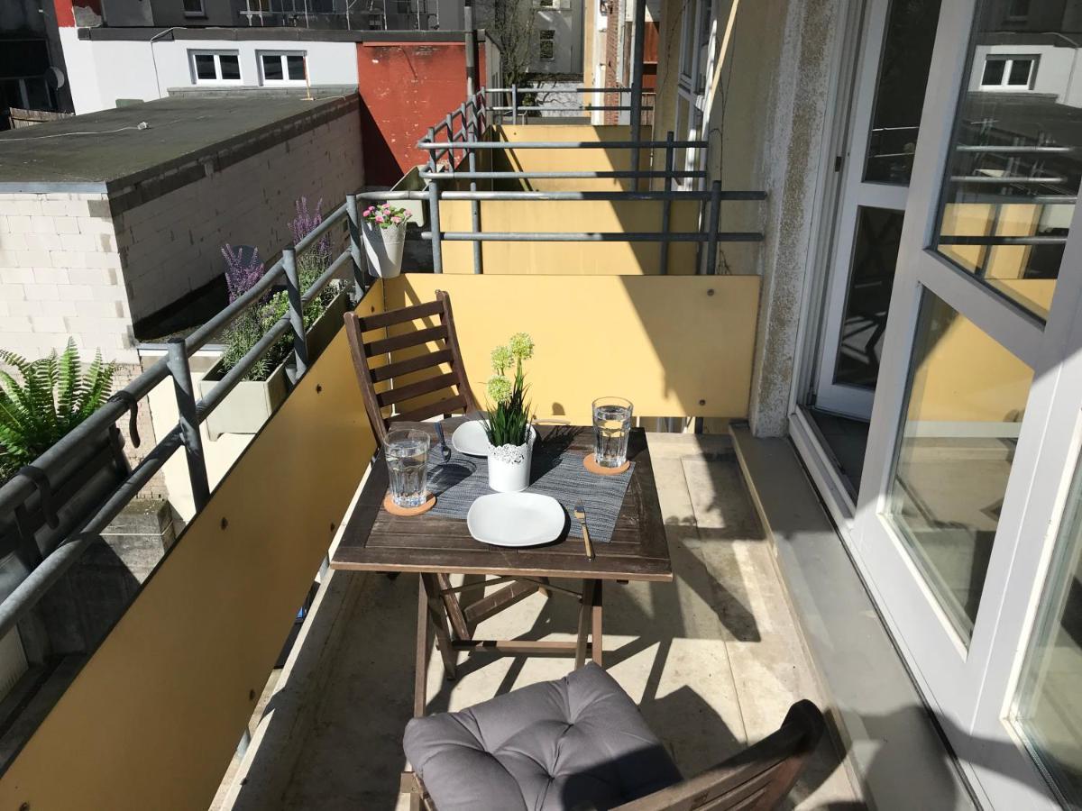Stadtwohnung Im Zentrum Mit 24-7 Self Check-In, Wlan & Smart Tv Kilonia Zewnętrze zdjęcie